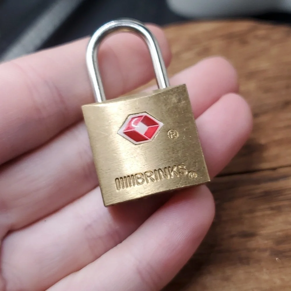 P201 lock‎ pendant